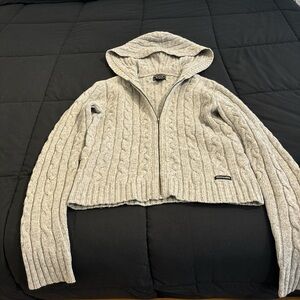 Abercrombie & Fitch Heather Gray Cable Knit Cardigan